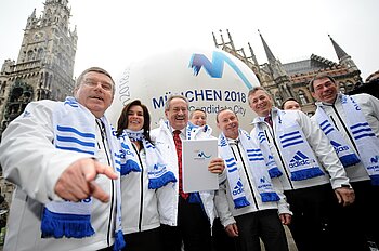 Präsentation des „Bid Books“ für die Bewerbung Münchens um die Olympischen Winterspiele 2018, München 10.01.2011