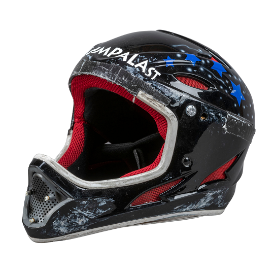 Helm der Monoskibobfahrerin Anna Schaffelhuber, 2010-2018